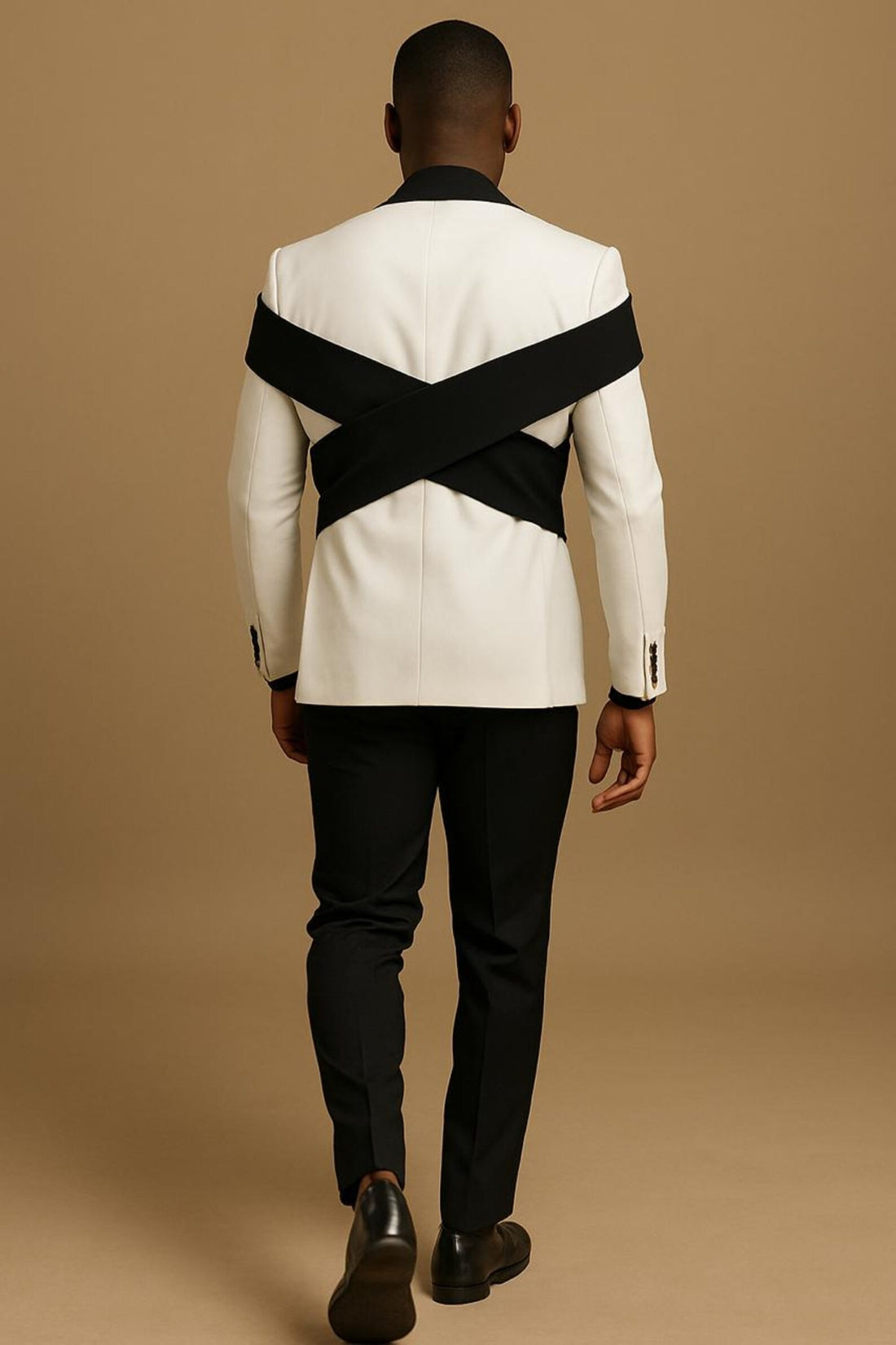 Designer White Shoulder Overlap Coat Pant Formal Fashion Wedding 2 Piece Groom Party Wear Coat Pant Suit For Men.