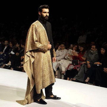 Black Sherwani Gold Shawl, Elegant Men's Attire for Weddings, Festive Designer Ethnic Gift Perfect Wedding Outfit Gift