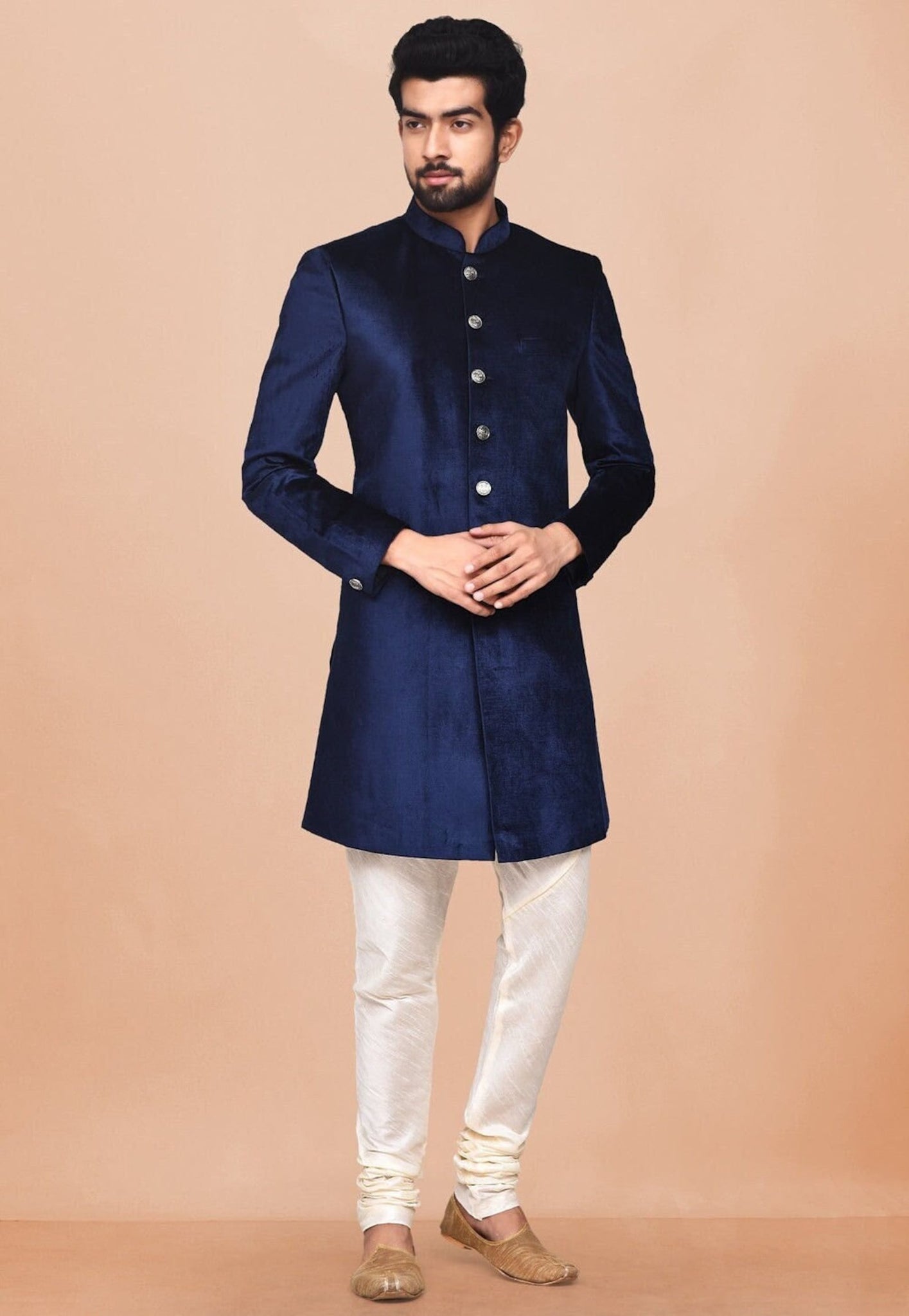 Sherewaniformen Indian solid Designer Navy Blue Color Banarasi Partywear Traditional Sherwani Outfit For Groom.