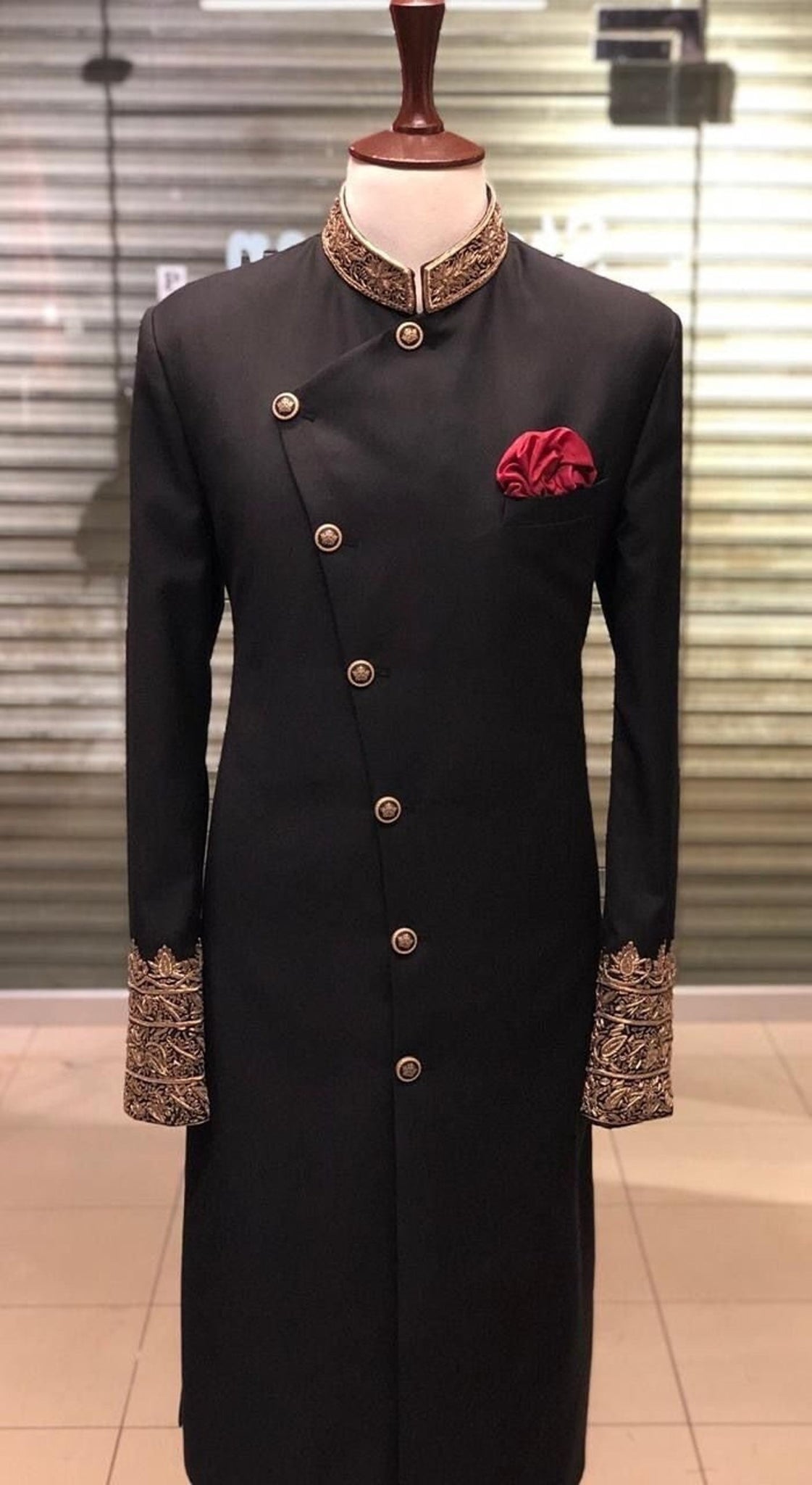 Sherewaniformen Indian solid Designer Peach Color Banarasi Partywear Traditional Sherwani Outfit For Groom.