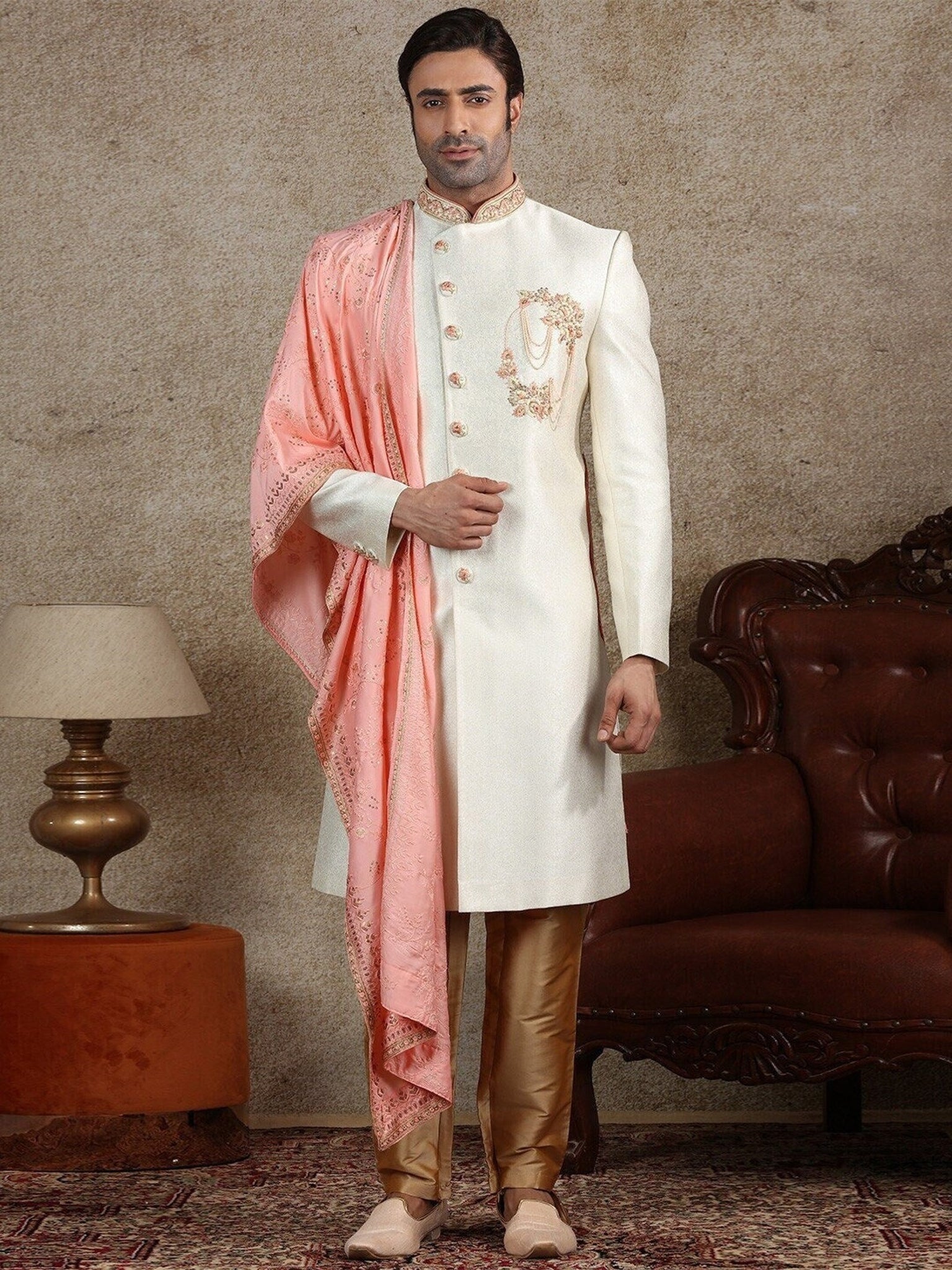 Sherewaniformen Indian solid Designer Off White Color Banarasi Partywear Traditional Sherwani Outfit For Groom.